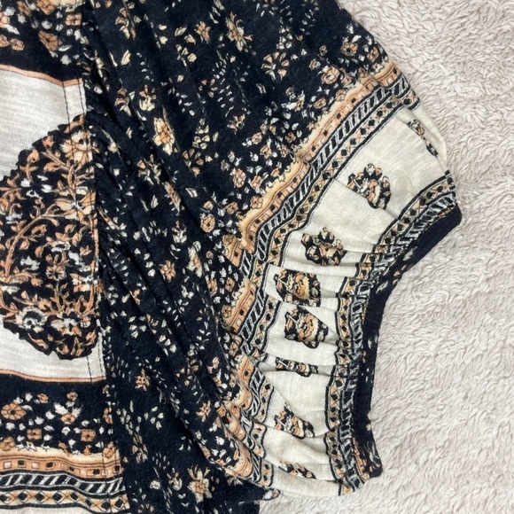 FREE PEOPLE Paisley Modal Blend Puff Sleeve Top Sz Large Boho Beachy Whimsigoth - Picture 11 of 16